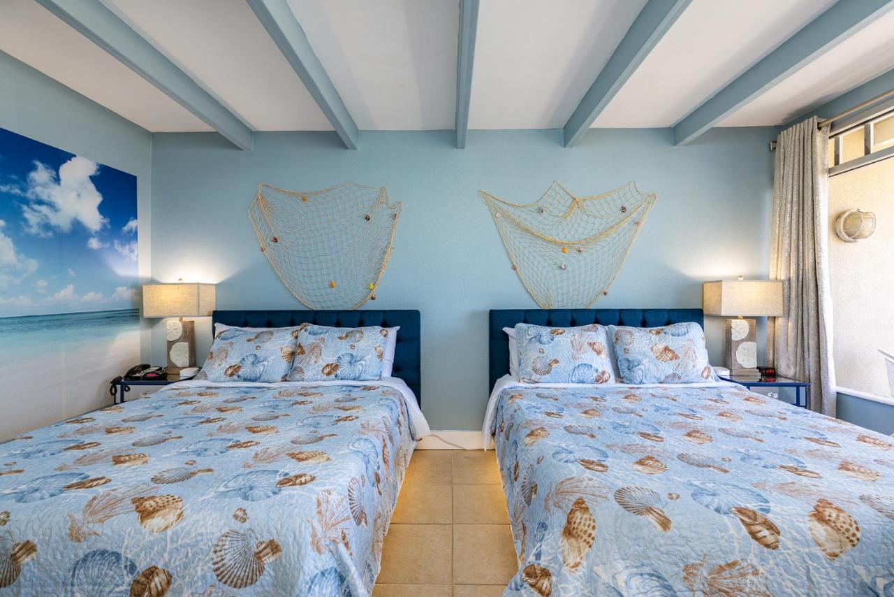 Come Stay Where The Dolphins Play! Ruskin Bagian luar foto